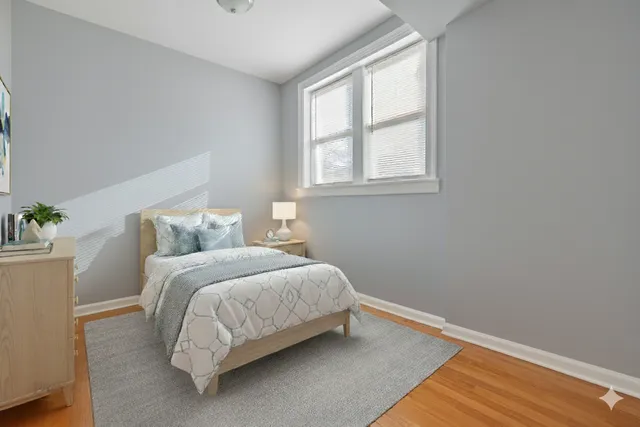 $185,000 | 3100 West Argyle Street, Unit G, Chicago, IL 60625