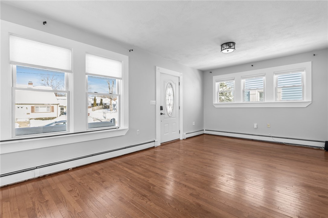 202 Phillips Street Woonsocket, RI 02895 - Photo 4 of 25