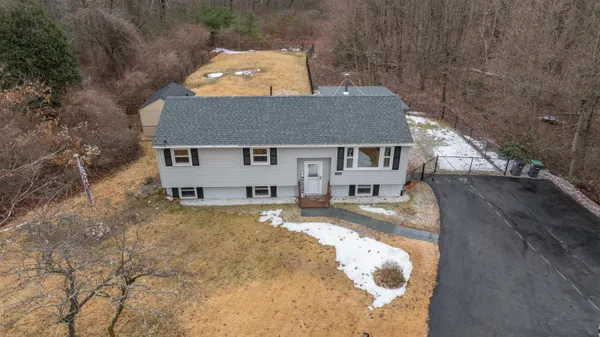 $514,900 | 325 Pembroke Hill Road, Pembroke, NH 03275