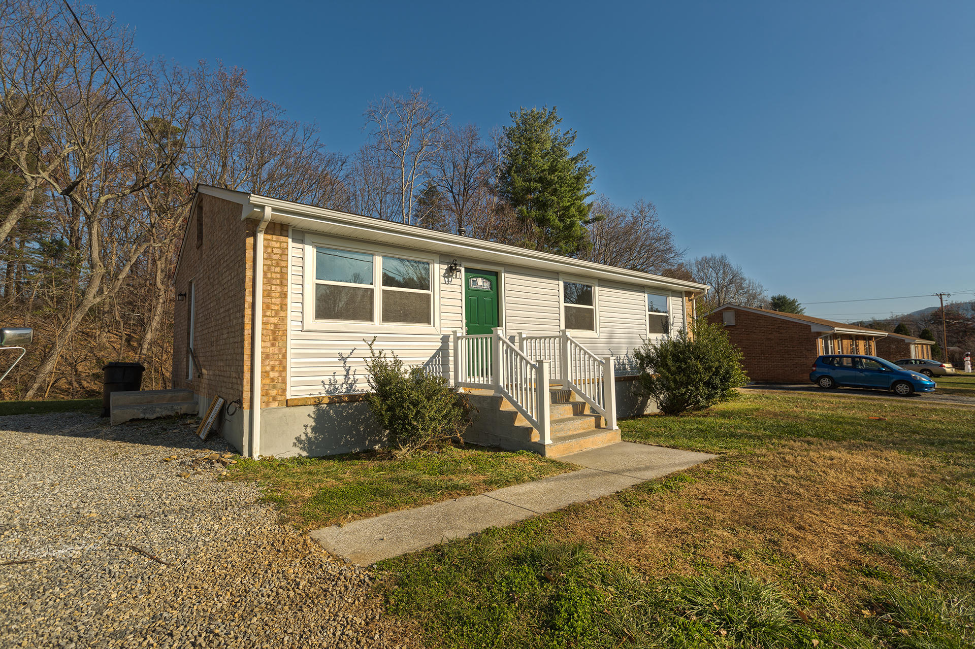 2719 Beaver Brook Road Salem, VA 24153 - Photo 3 of 25 Glenvar Area