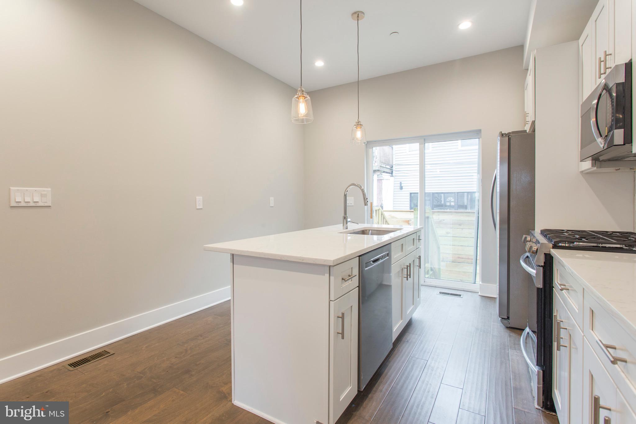 542 Pierce Street Philadelphia, PA 19148 - Photo 15 of 51