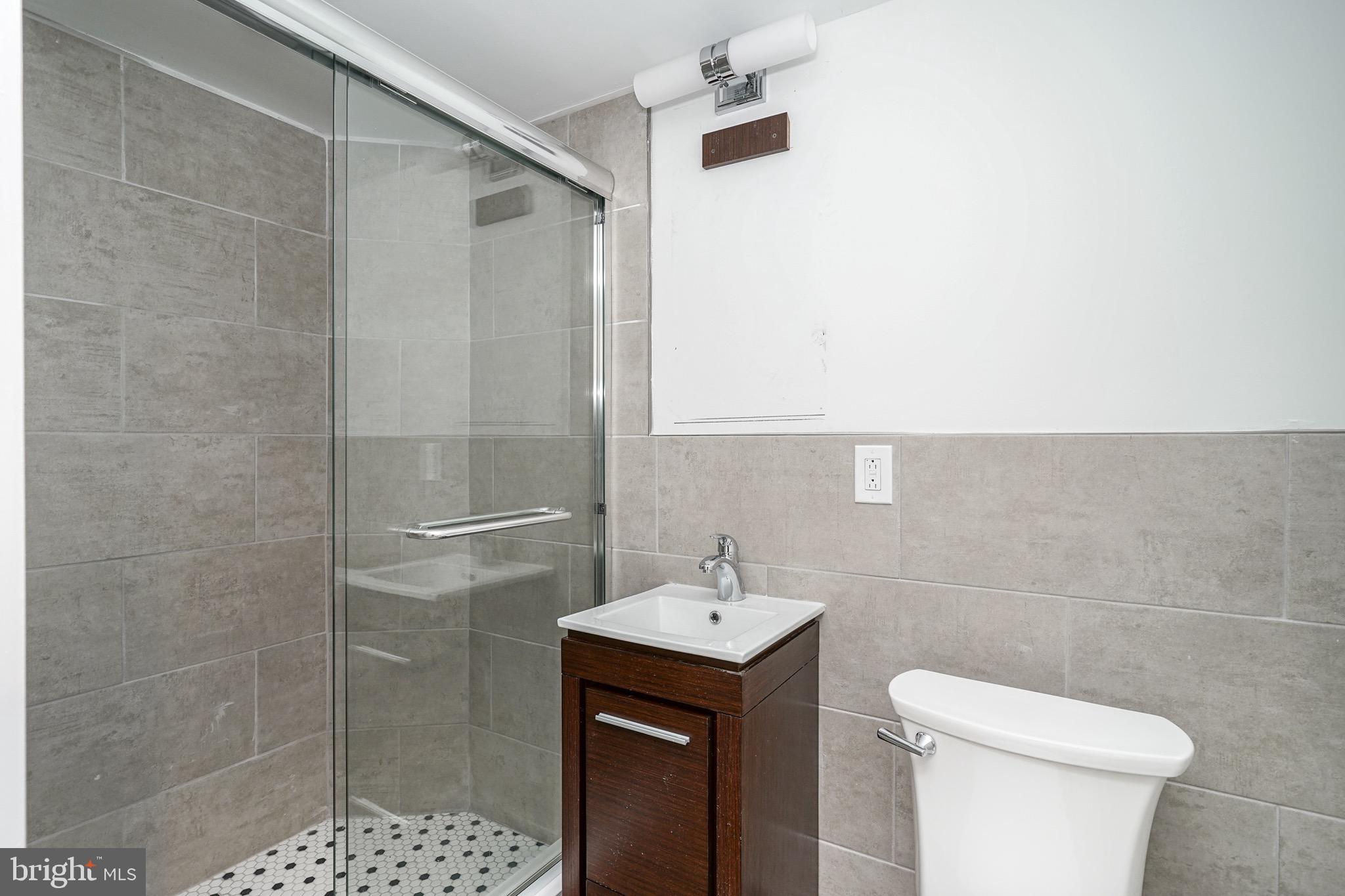 542 Pierce Street Philadelphia, PA 19148 - Photo 37 of 51