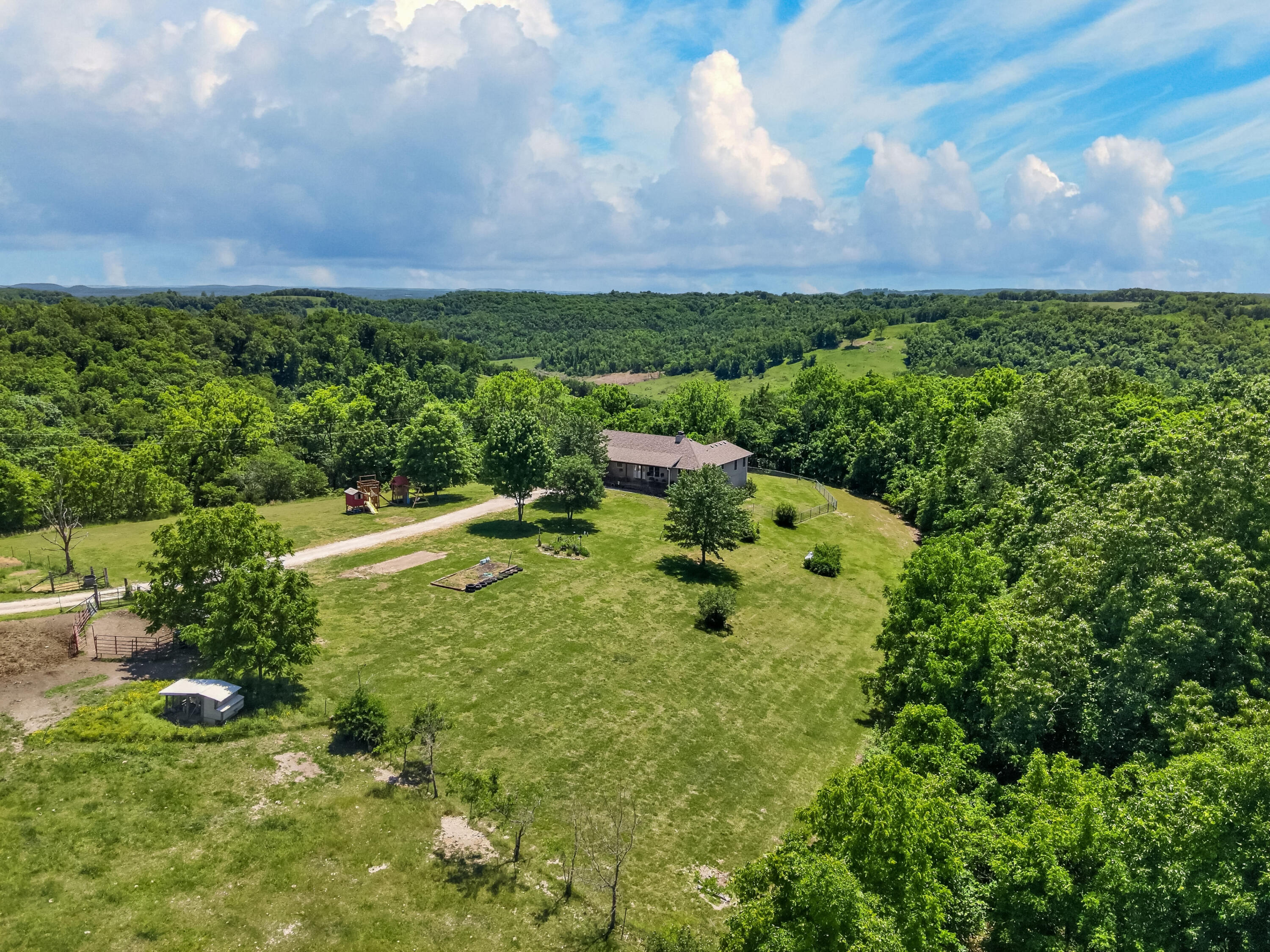 1424 Chadwick Road Chadwick, MO 65629 - Photo 42 of 61 1424 Chadwick-49