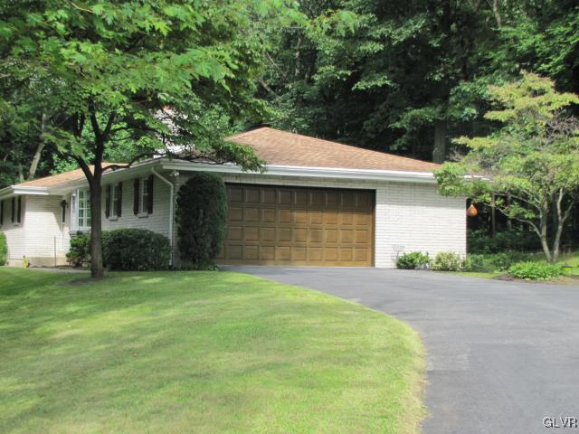 415 Wassergass Road Hellertown, PA 18055 - Photo 2 of 24 Gallery Image 2