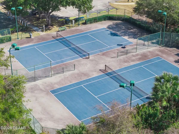 a view of a tennis court
