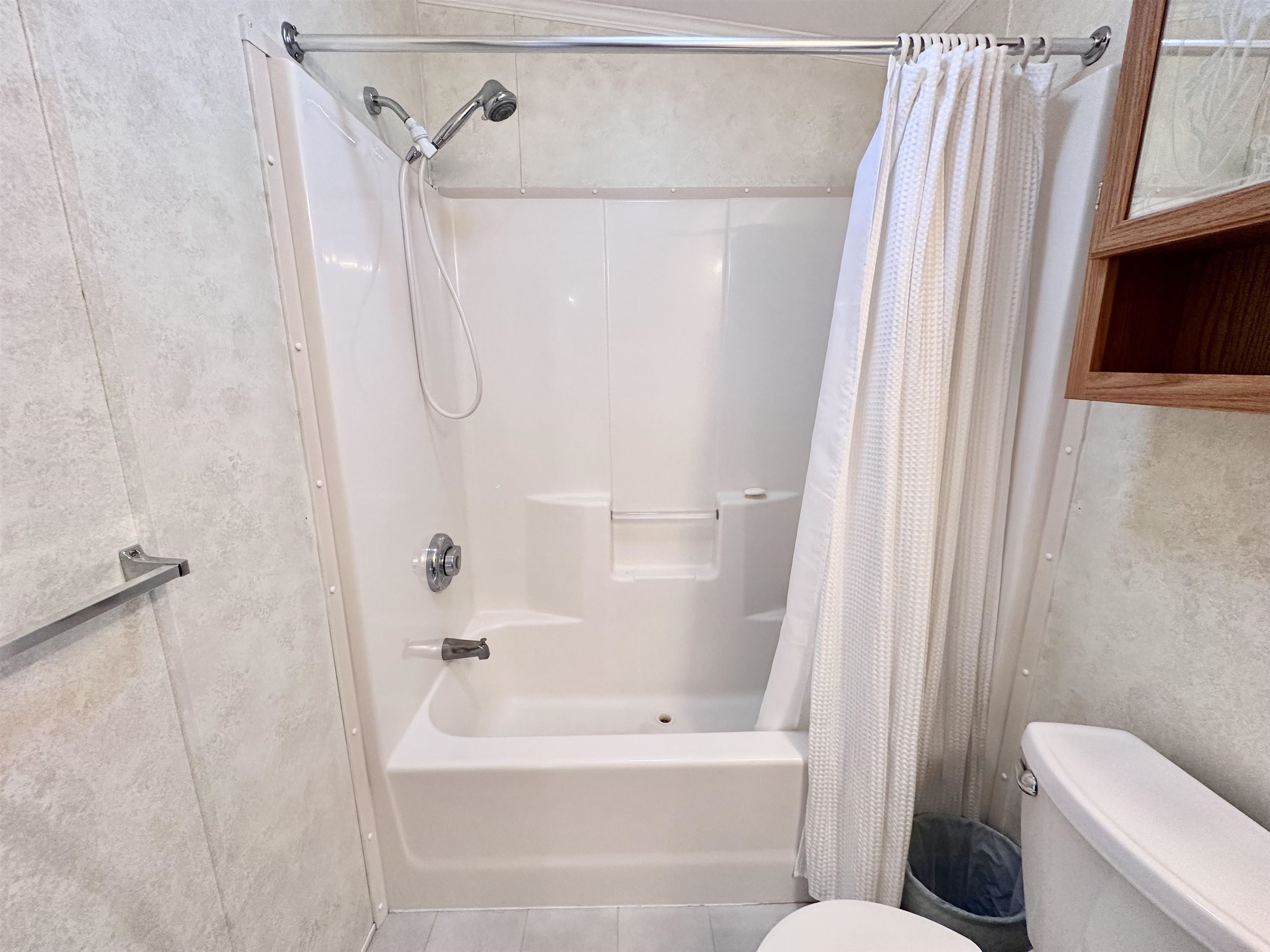 36 Murray Drive Rochester, NH 03868 - Photo 23 of 32