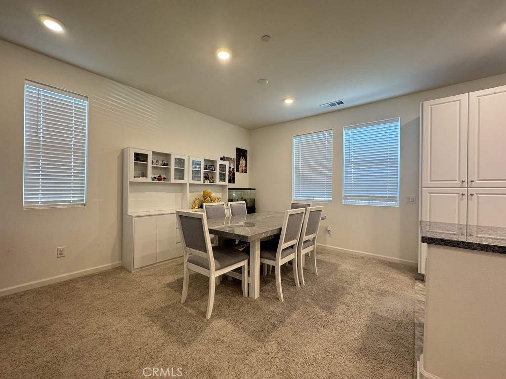 10201 Oxbow Loop Riverside, CA 92503 - Photo 13 of 39
