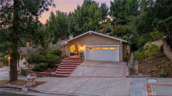 $889,900 | 14015 Candlewood Drive, Sylmar, CA 91342