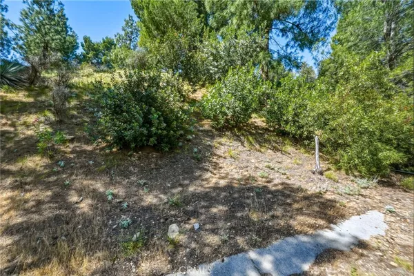 $889,900 | 14015 Candlewood Drive, Sylmar, CA 91342