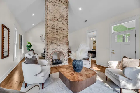 $1,890,000 | 323 50th Avenue North, Nashville, TN 37209