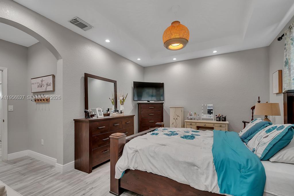 11751 Southwest 137th Place Miami, FL 33186 - Photo 11 of 17