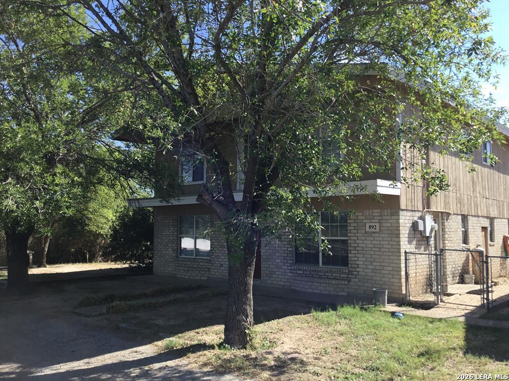 878 Hopedale Road Eagle Pass, TX 78852 - Photo 3 of 13
