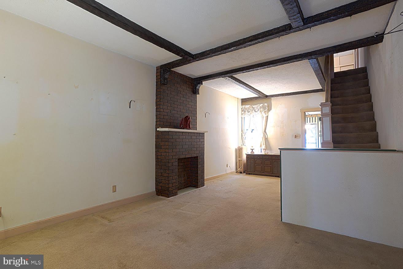 1409 Church Street Reading, PA 19601 - Photo 4 of 19