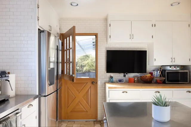 $1,649,000 | 26027 Mesa Drive, Carmel, CA 93923