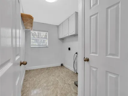 $425,000 | 3413 County Road 326, Alvin, TX 77511