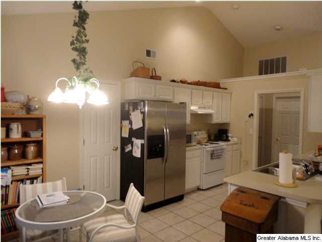 149 Pebble Drive Alabaster, AL 35007 - Photo 4 of 30