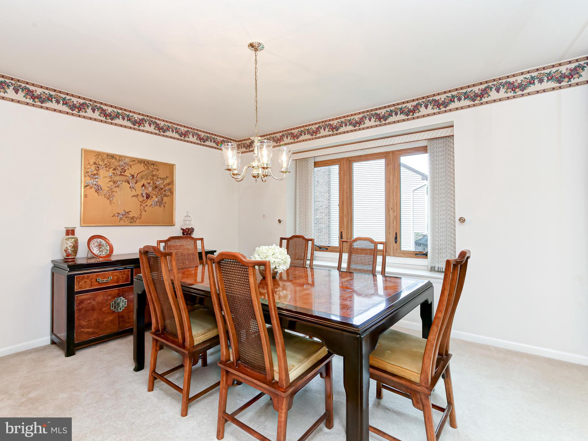 470 Ridge Lane Springfield, PA 19064 - Photo 13 of 36 Formal Dining Room