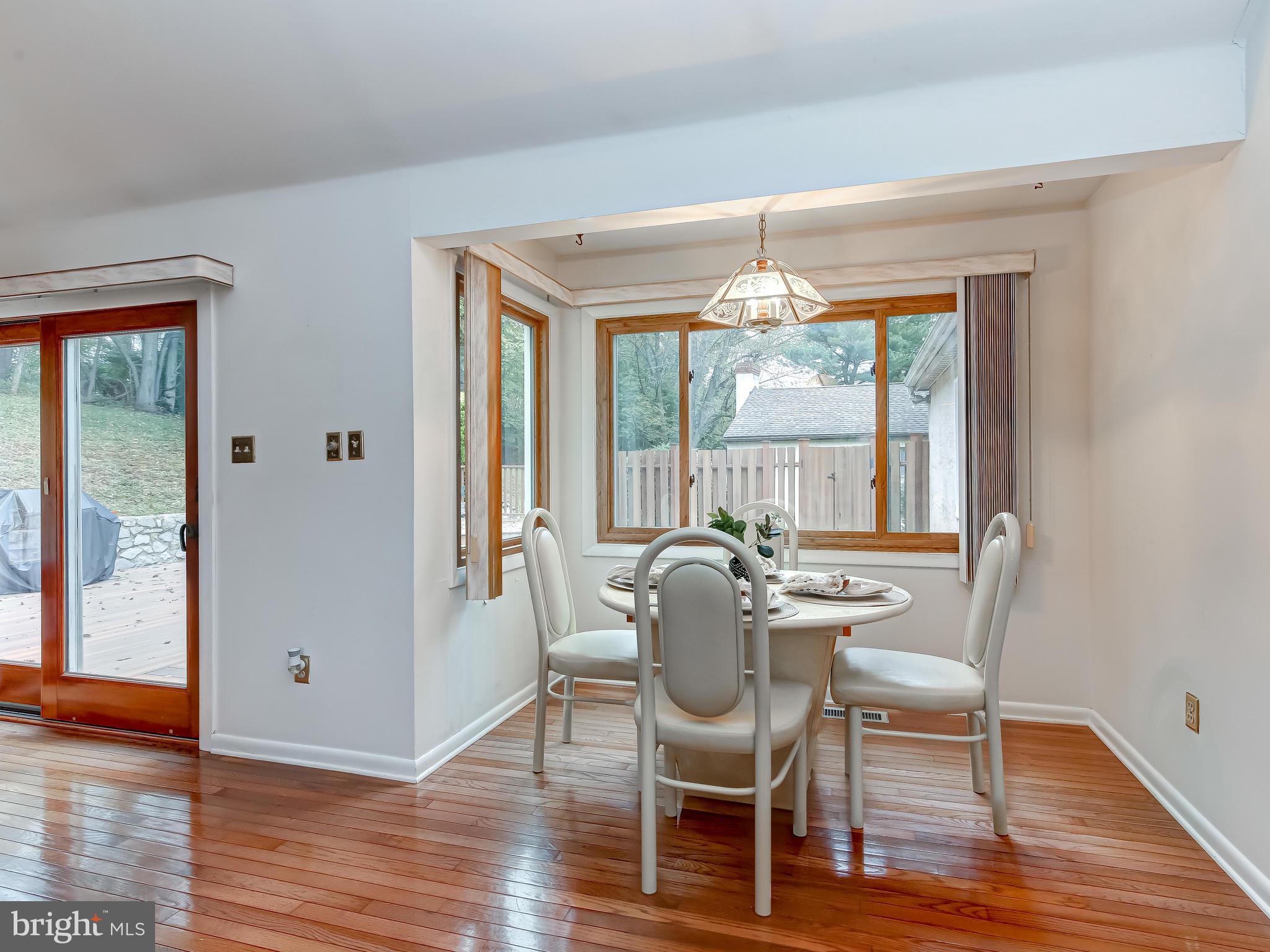 470 Ridge Lane Springfield, PA 19064 - Photo 19 of 36 Breakfast Nook