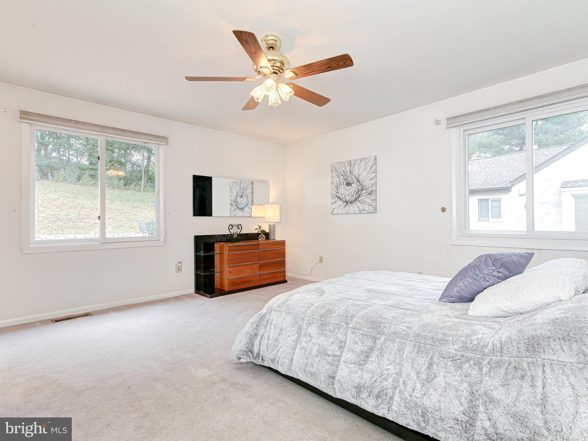 470 Ridge Lane Springfield, PA 19064 - Photo 21 of 36 Master Bedroom