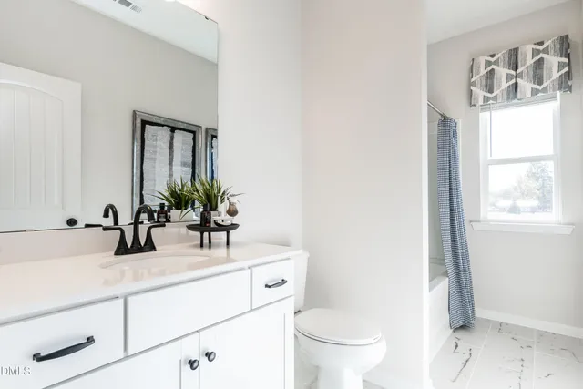 $353,645 | 30 East Victory Vw Terrace, Smithfield, NC 27577