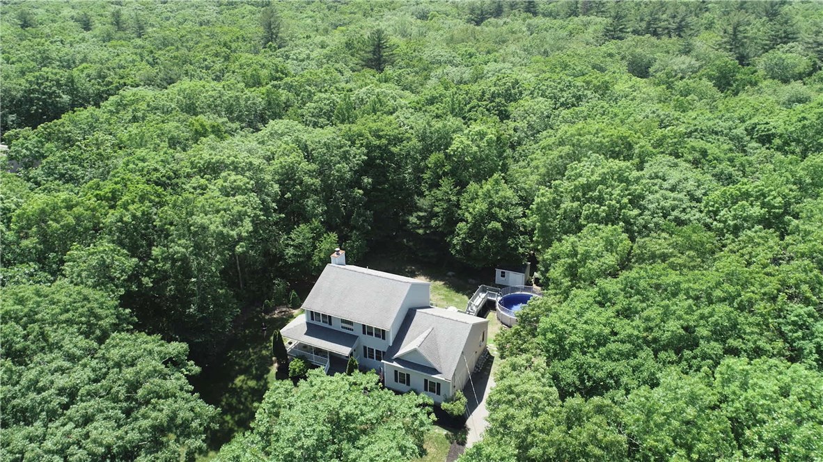 75 John Franklin Road Coventry, RI 02831 - Photo 2 of 37