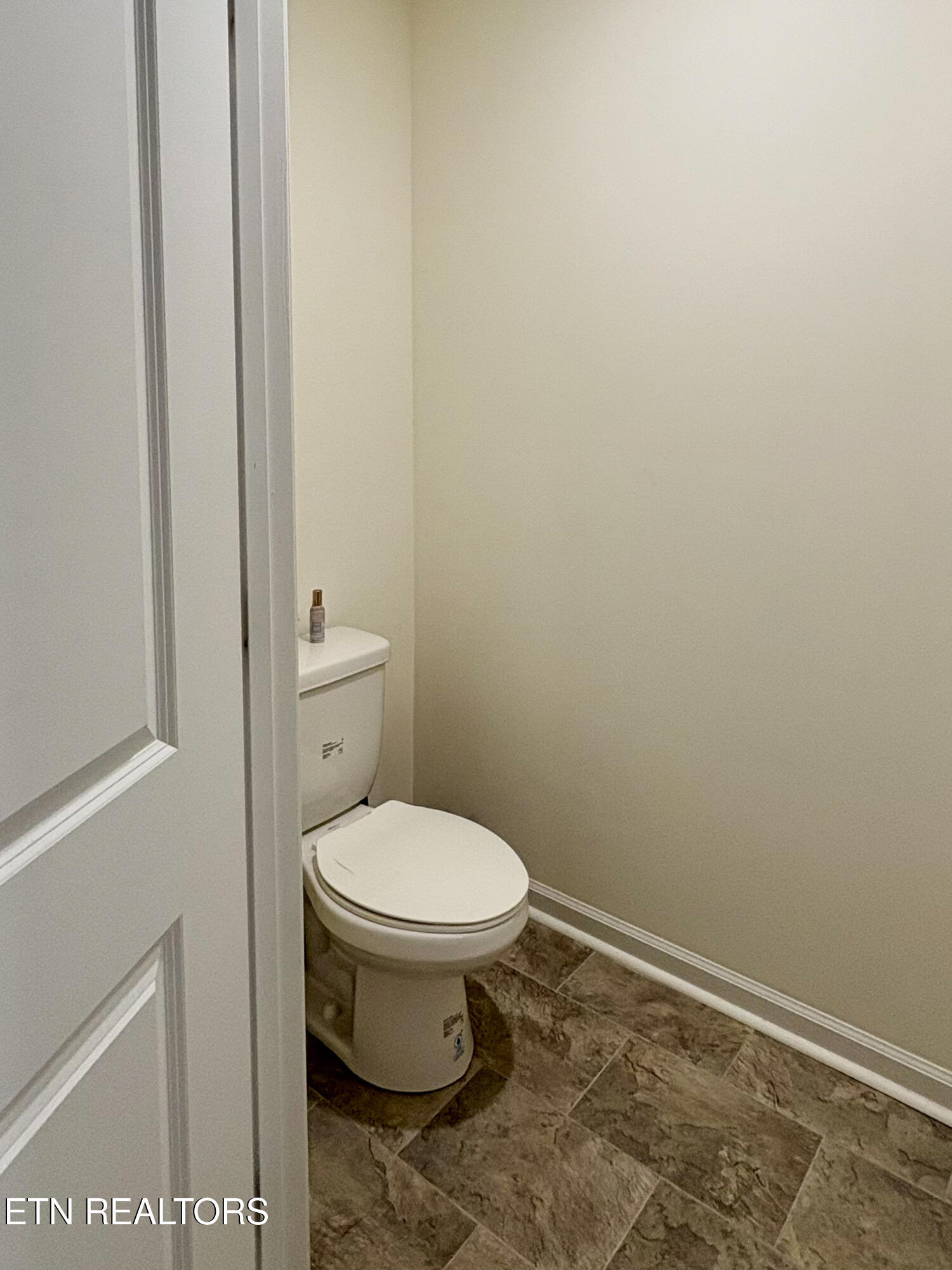 7513 Cottontail Street Corryton, TN 37721 - Photo 16 of 28 IMG_0544