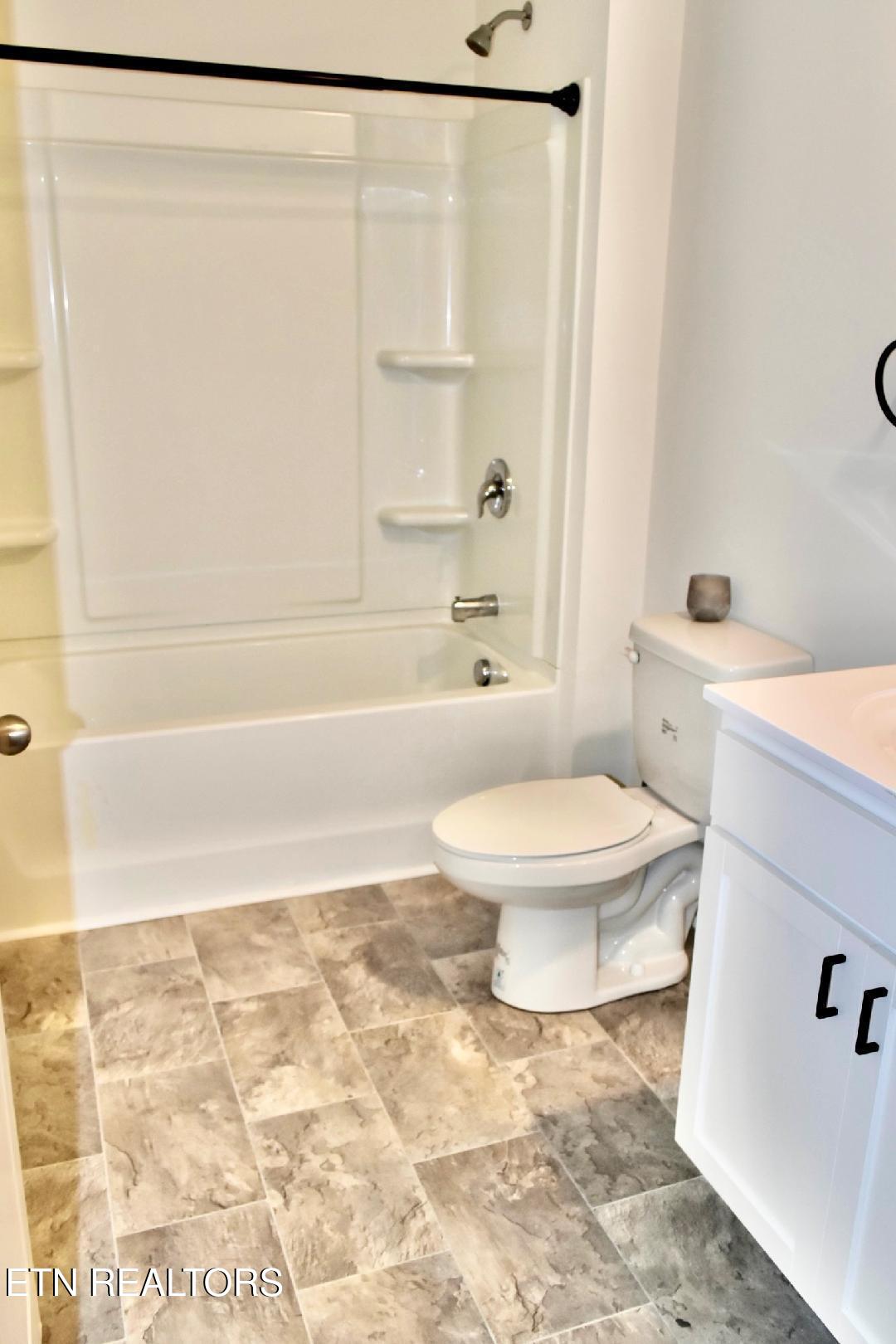 7513 Cottontail Street Corryton, TN 37721 - Photo 21 of 34 bathroom 2 of 2