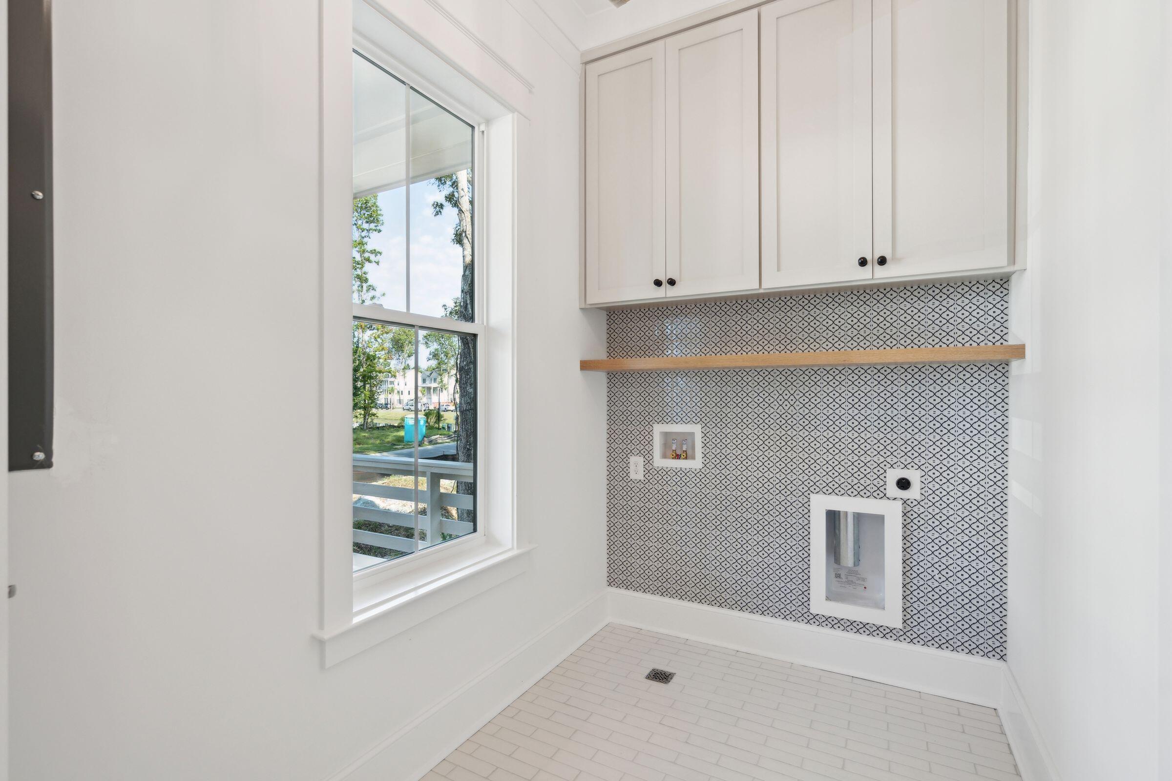 3865 Delinger Dr Mount Awendaw, SC 29429 - Photo 32 of 77 laundry