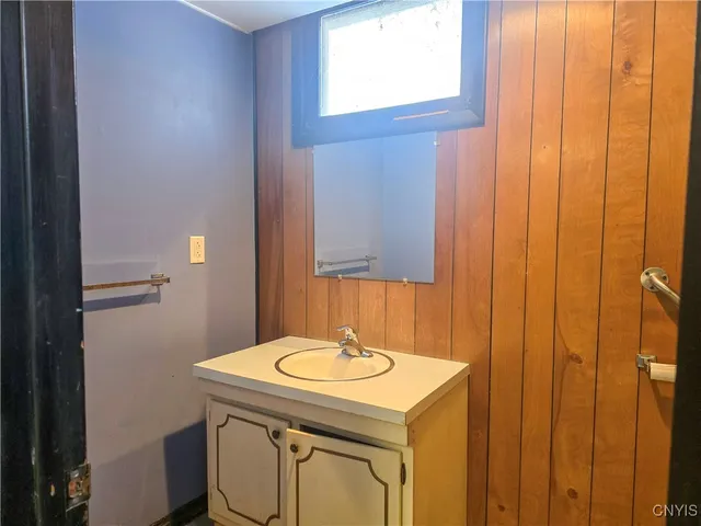 $325,000 | 5386 Mud Mill Road, Clay, NY 13029