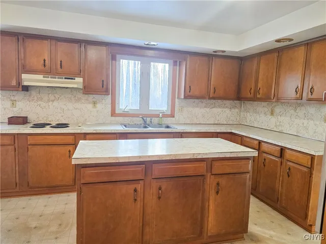 $325,000 | 5386 Mud Mill Road, Clay, NY 13029