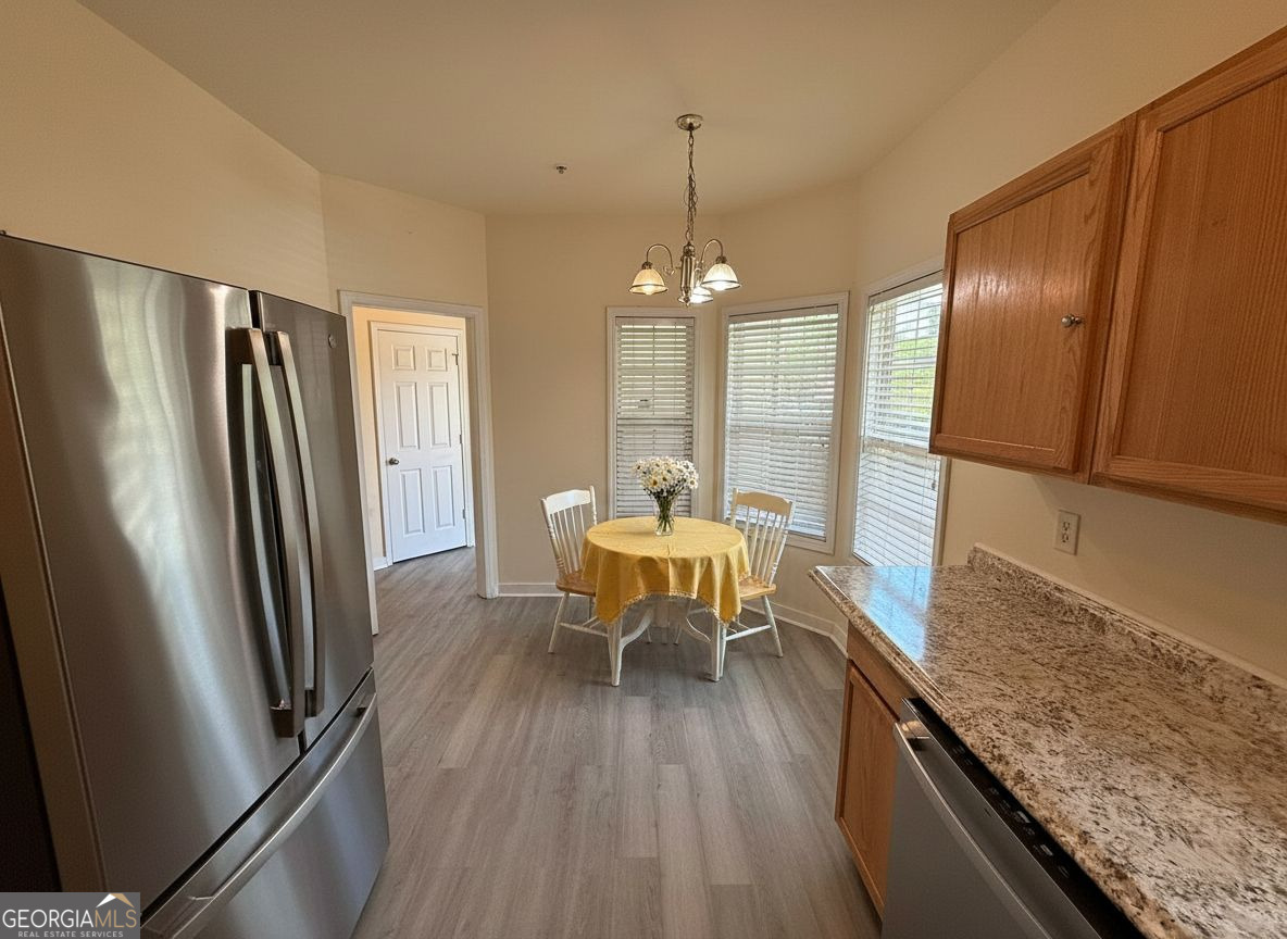 207 Granite Way Newnan, GA 30265 - Photo 5 of 31