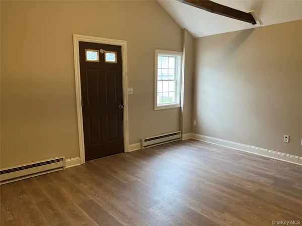 $1,250 | 6 Main Street, Unionville, NY 10988