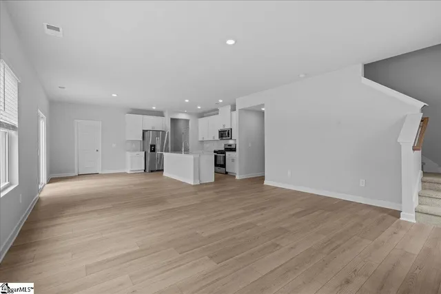 $317,900 | 184 Lavinia Circle, Duncan, SC 29334