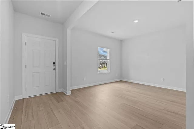 $317,900 | 184 Lavinia Circle, Duncan, SC 29334