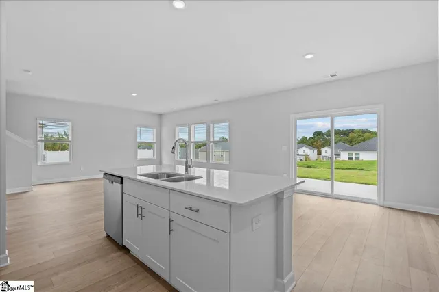 $317,900 | 184 Lavinia Circle, Duncan, SC 29334