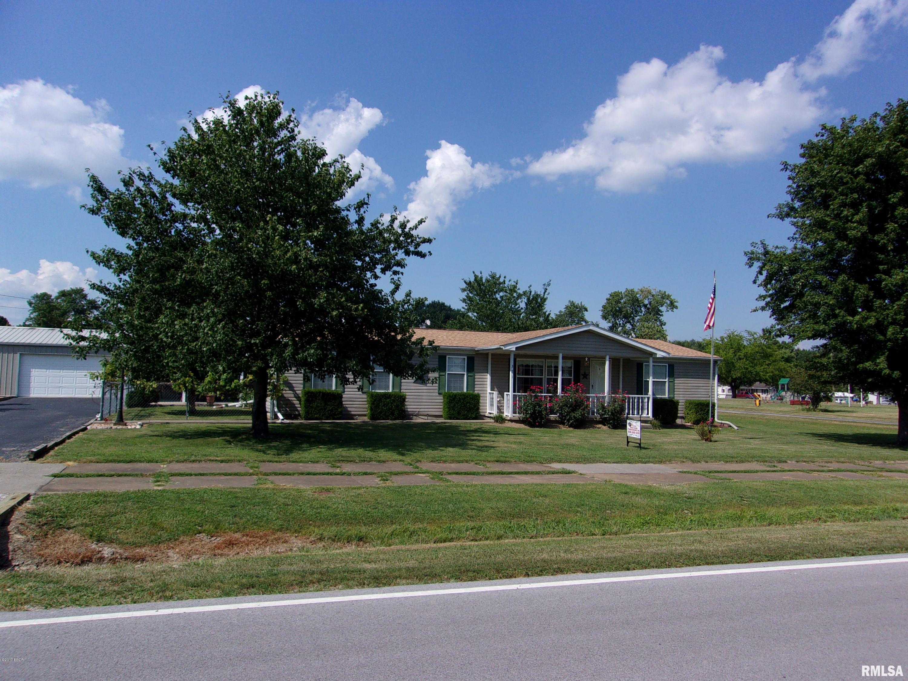 321 Main Street Valier, IL 62891 - Photo 15 of 17 Gallery Image 15