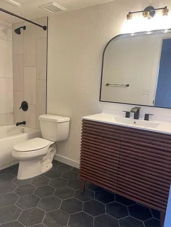 $135,000 | 1989 Mesquite Avenue, Unit 46, Lake Havasu City, AZ 86403