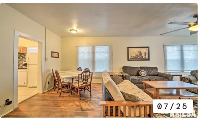 $95,000 | 400 South Forest Avenue, Carbondale, IL 62901