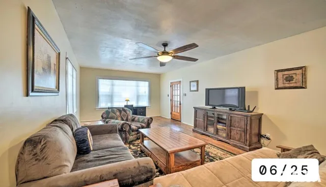 $95,000 | 400 South Forest Avenue, Carbondale, IL 62901