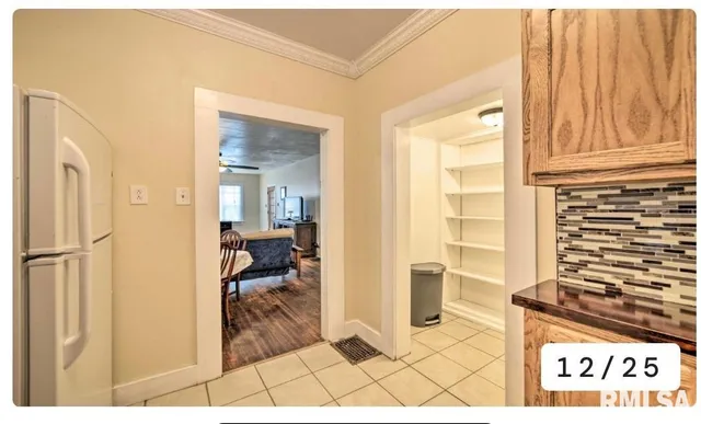 $95,000 | 400 South Forest Avenue, Carbondale, IL 62901