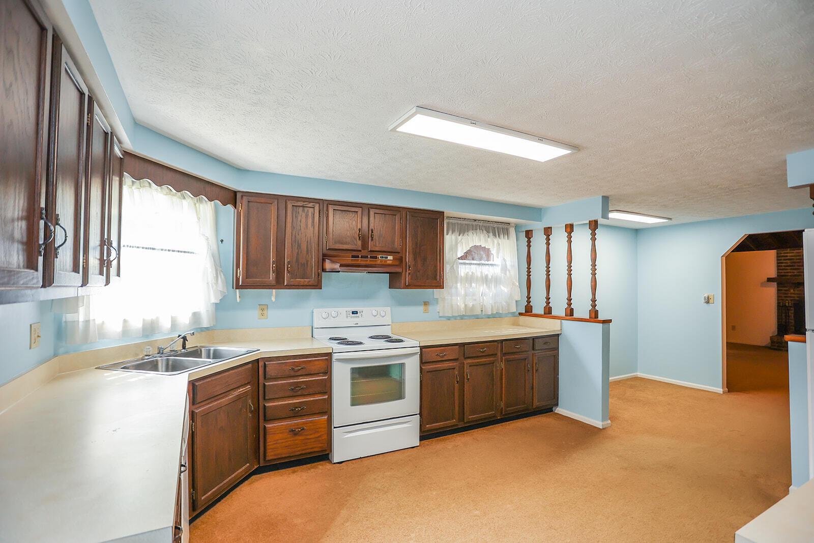 5645 Amanda Northern Road Northwest Carroll, OH 43112 - Photo 16 of 49