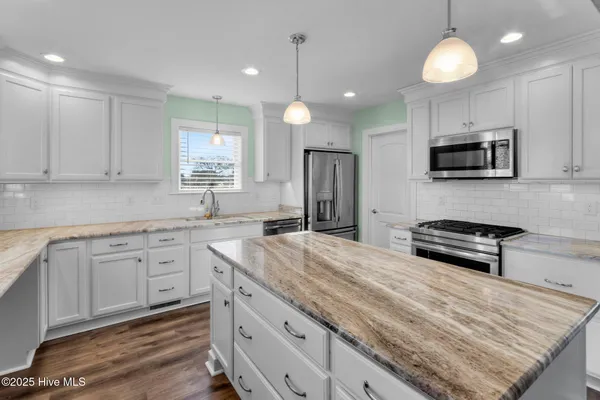 $699,950 | 1055 Waterlily Road, Coinjock, NC 27923