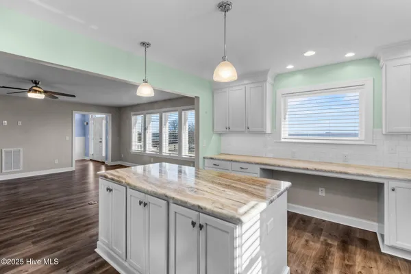 $699,950 | 1055 Waterlily Road, Coinjock, NC 27923