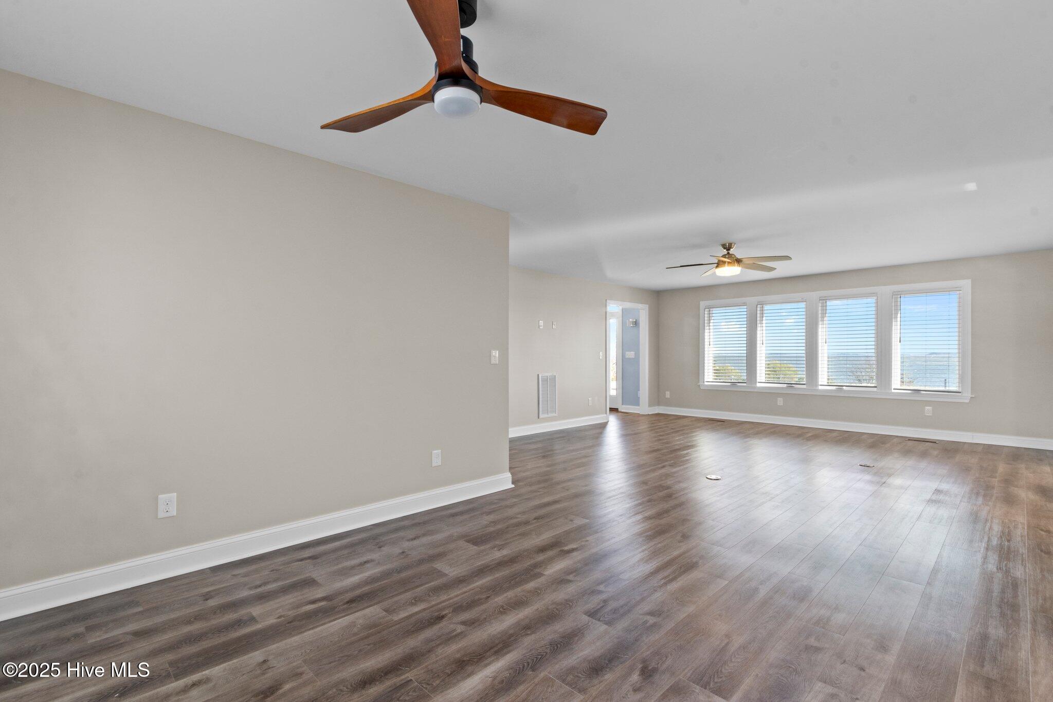 1055 Waterlily Road Coinjock, NC 27923 - Photo 21 of 58 15-web-or-mls-IMG_4410