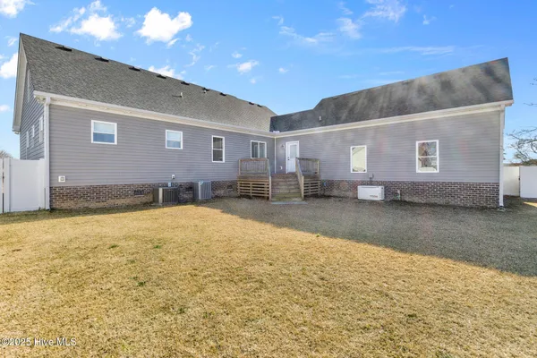 $699,950 | 1055 Waterlily Road, Coinjock, NC 27923