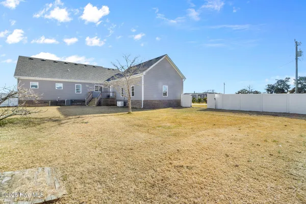 $699,950 | 1055 Waterlily Road, Coinjock, NC 27923