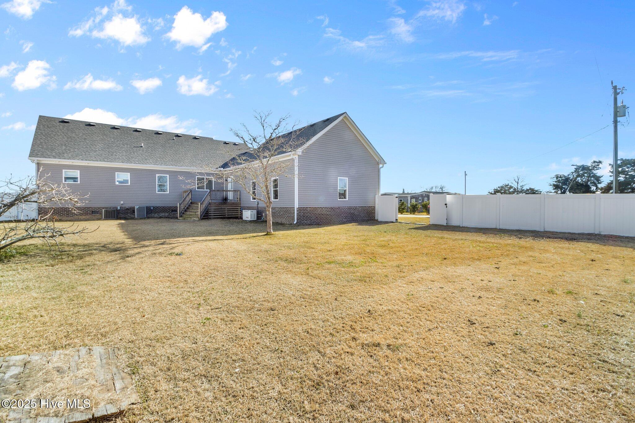 1055 Waterlily Road Coinjock, NC 27923 - Photo 43 of 58 36-web-or-mls-IMG_4565