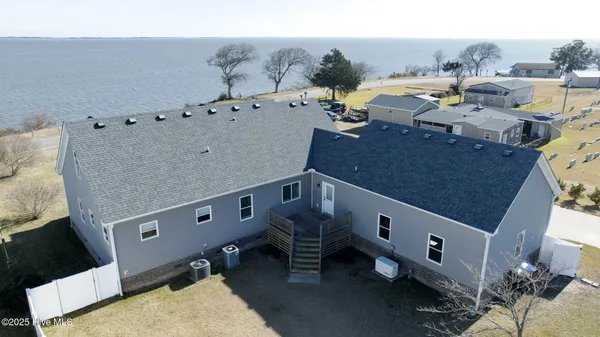 $699,950 | 1055 Waterlily Road, Coinjock, NC 27923