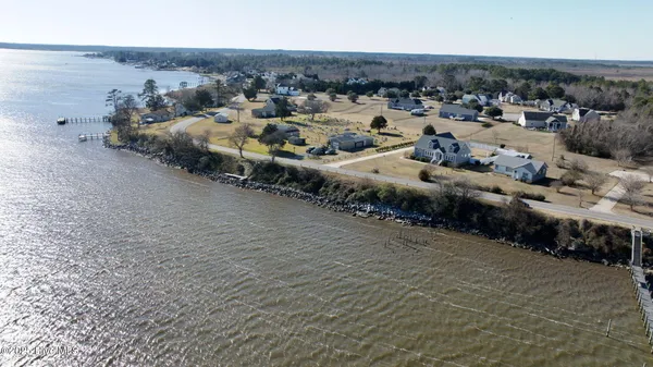 $699,950 | 1055 Waterlily Road, Coinjock, NC 27923