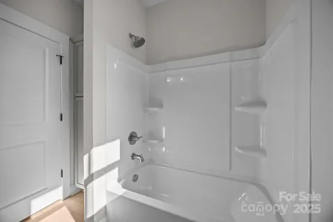 $524,900 | 2307 Lee Lawing Road, Lincolnton, NC 28092